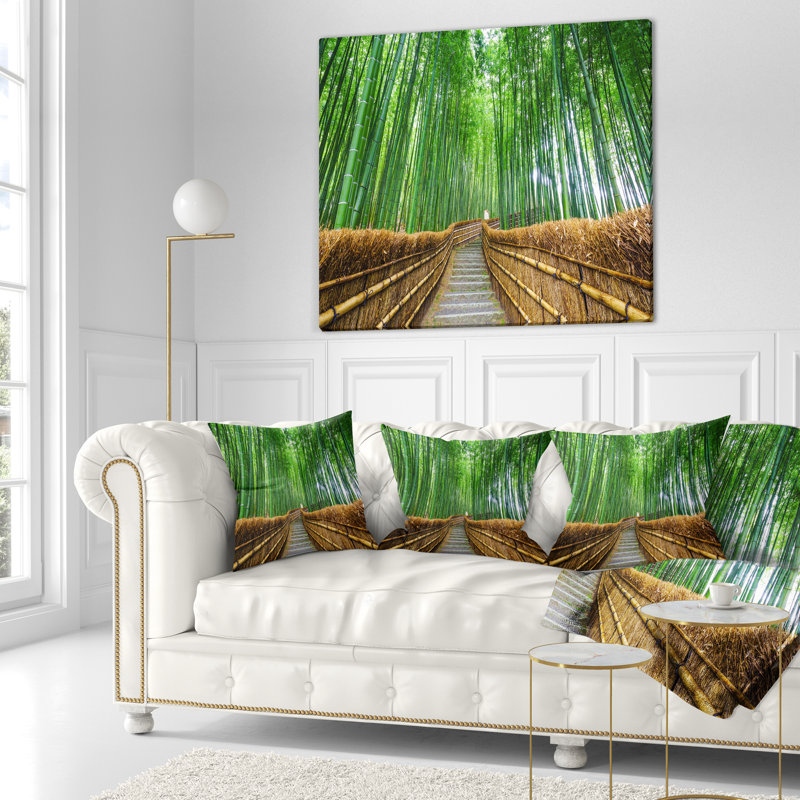 Coussin décoratif "Landscape Path to Bamboo Forest", 18 po x 18 po, Coussin décoratif
