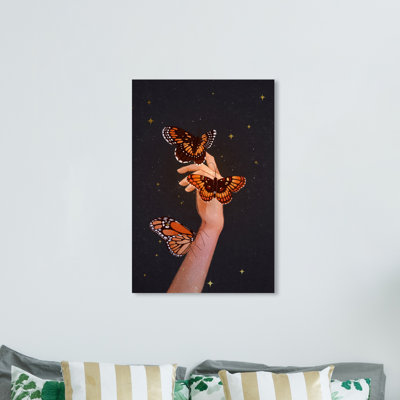 Animals Flutter Covered Insects  Wrapped Canvas Graphic Art Print