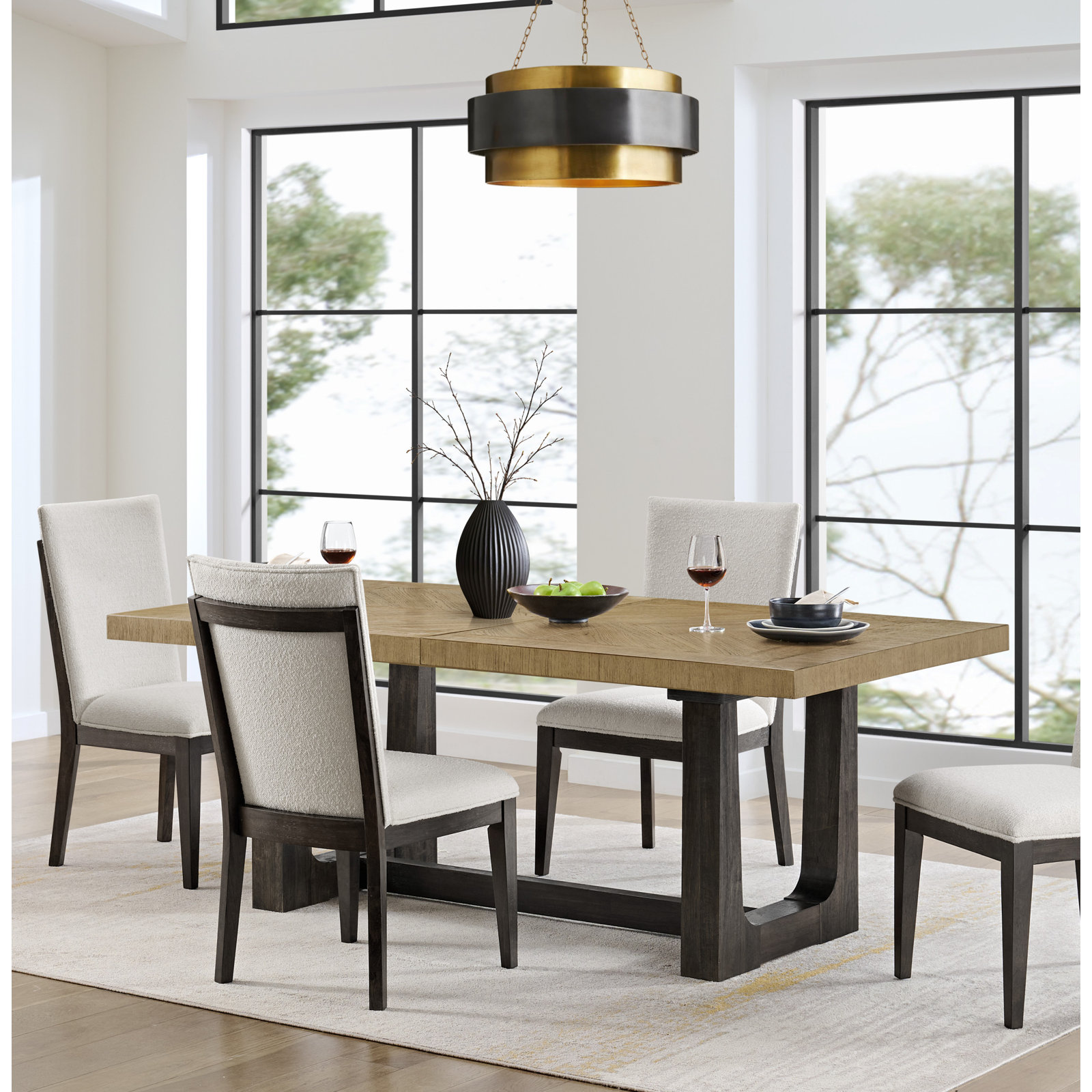 Fari 42" Oak Dining Table