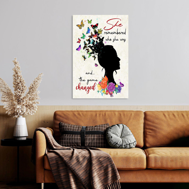 She Sheeded Who She Was and the Game Changed - peinture sur toile tendue, H 36 po x l 24 po x P 1,25 po