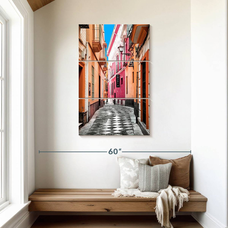 Rue piétonne colorée Sirci à Séville I, H 45 po x l 28 po