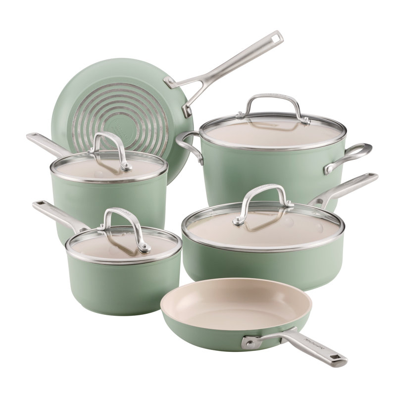Batterie de cuisine à induction en céramique anodisée dure KitchenAid, 10 pièces, cardamome