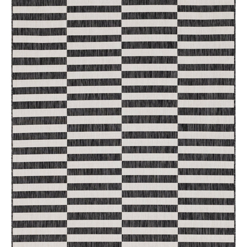 Tapis intérieur / extérieur rayé gris anthracite / ivoire Finkelstein, Rectangle 6 pi 1 po x 9 pi