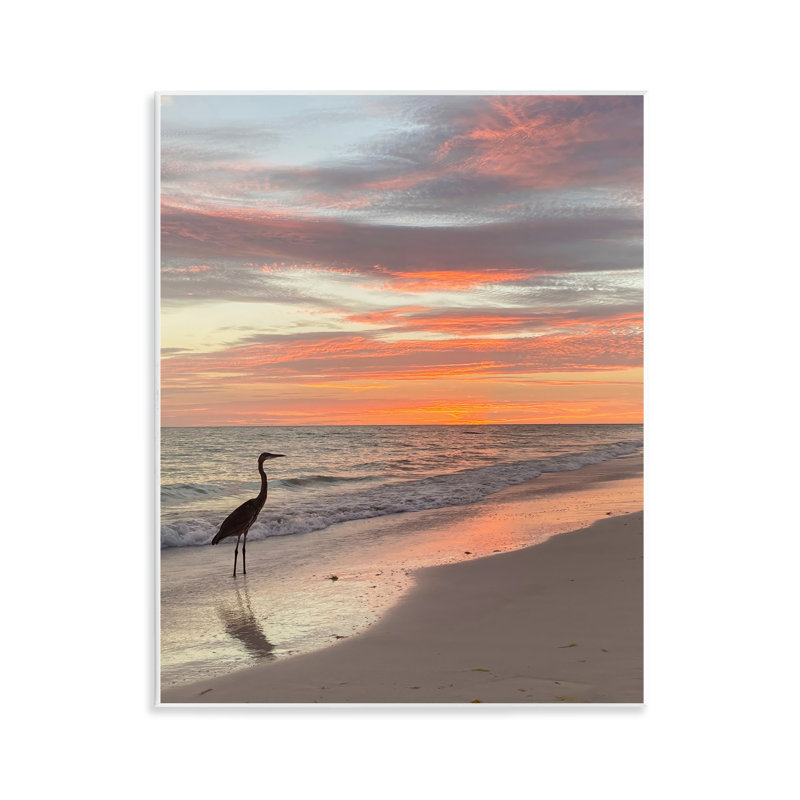 «Lone Egret on Beach», art mural par Mary Lou Johnson