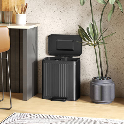 Step On Kitchen Trash Can - 40L