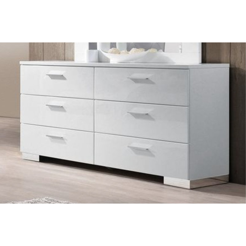Commode blanche et chrome