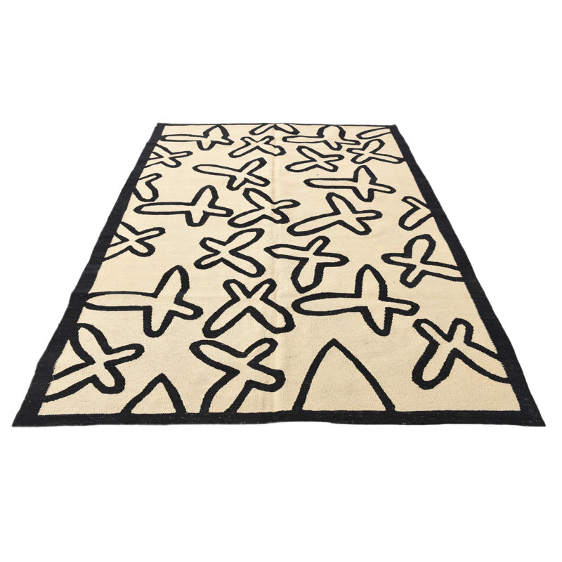Tapis noir et blanc Kilim