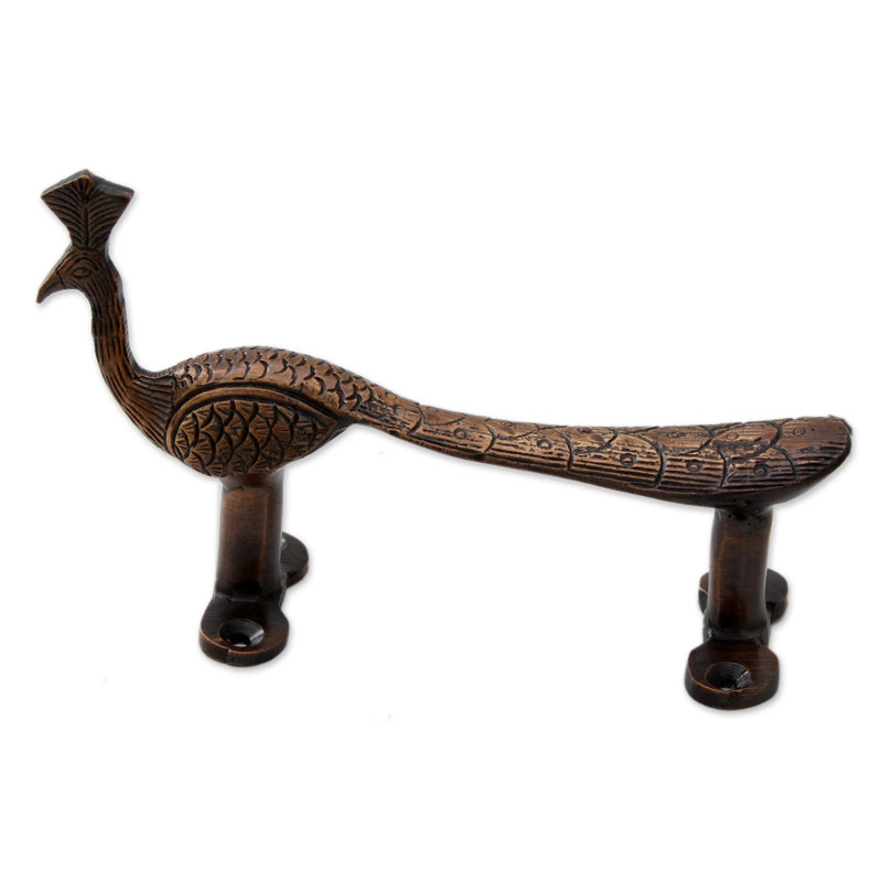 Peacock Arch Pull