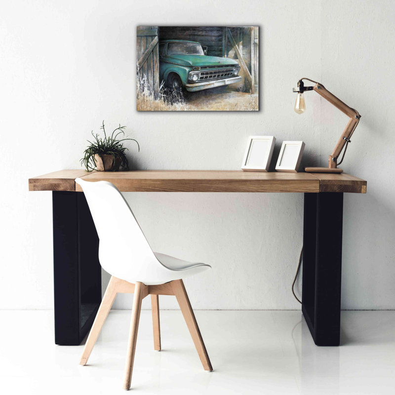 «This Old Truck» par White Ladder, estampe numérique sur toile, H 18 po x l 26 po x P 0,75 po