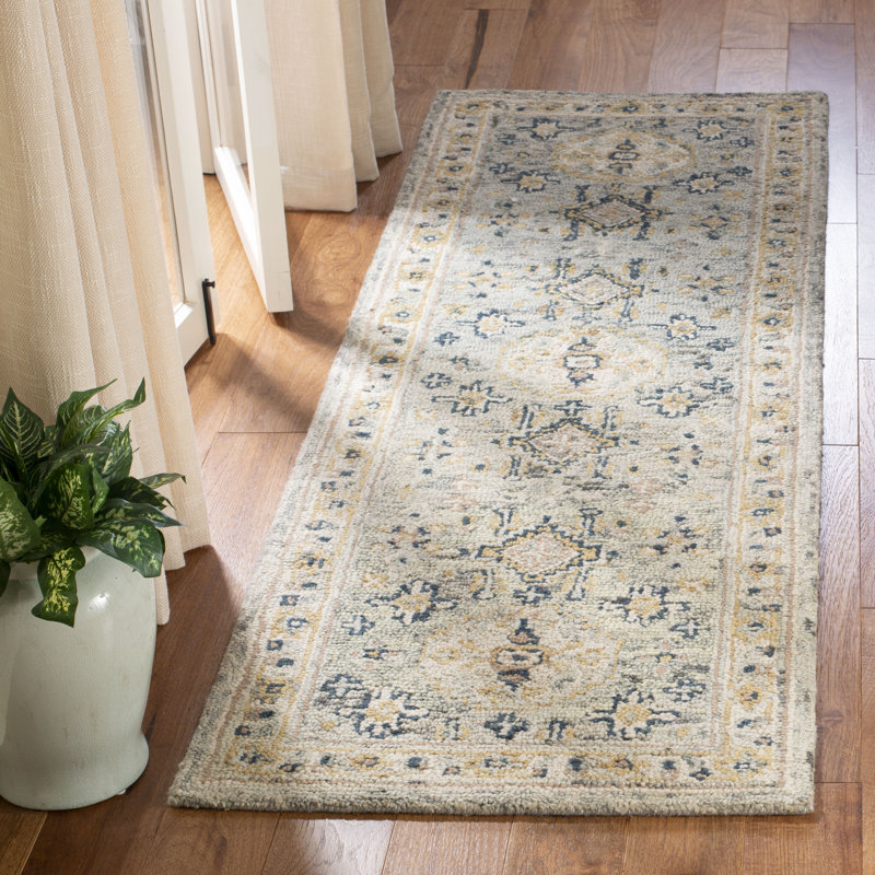 Vahakn Hand Tufted Wool Oriental Rug, Runner 2'3" x 7'