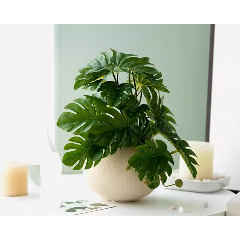 Simulation de fleurs artificielles en pot