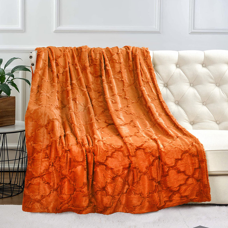 Jeté en fausse fourrure Ashley, Orange brûlé, L 60 po x L 50 po