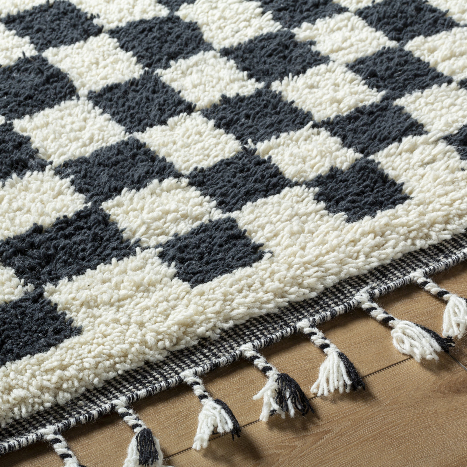Keon Handmade Wool Rug, Rectangle 5' x 8'