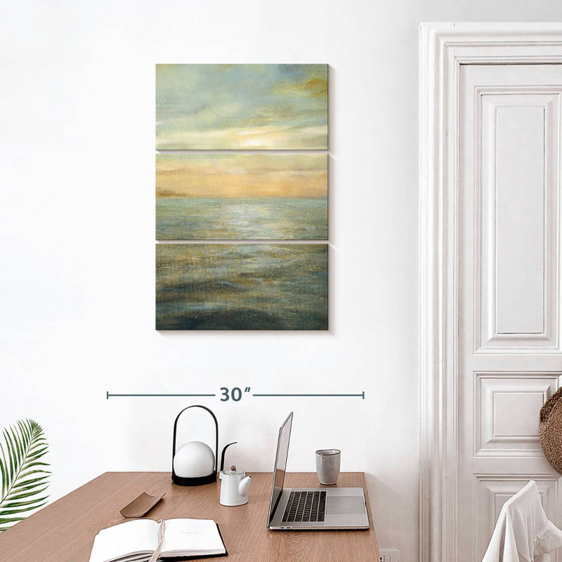 Kerrick Serene Sea Clouds II, H 32 po x l 20 po