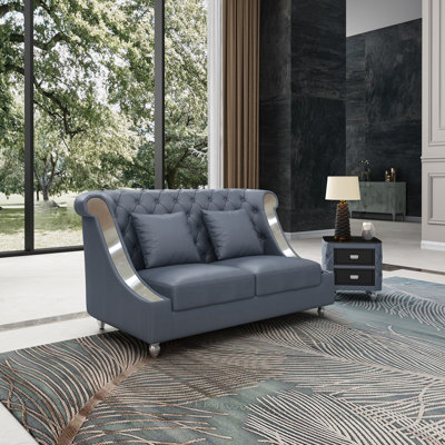 Mayfair Loveseat