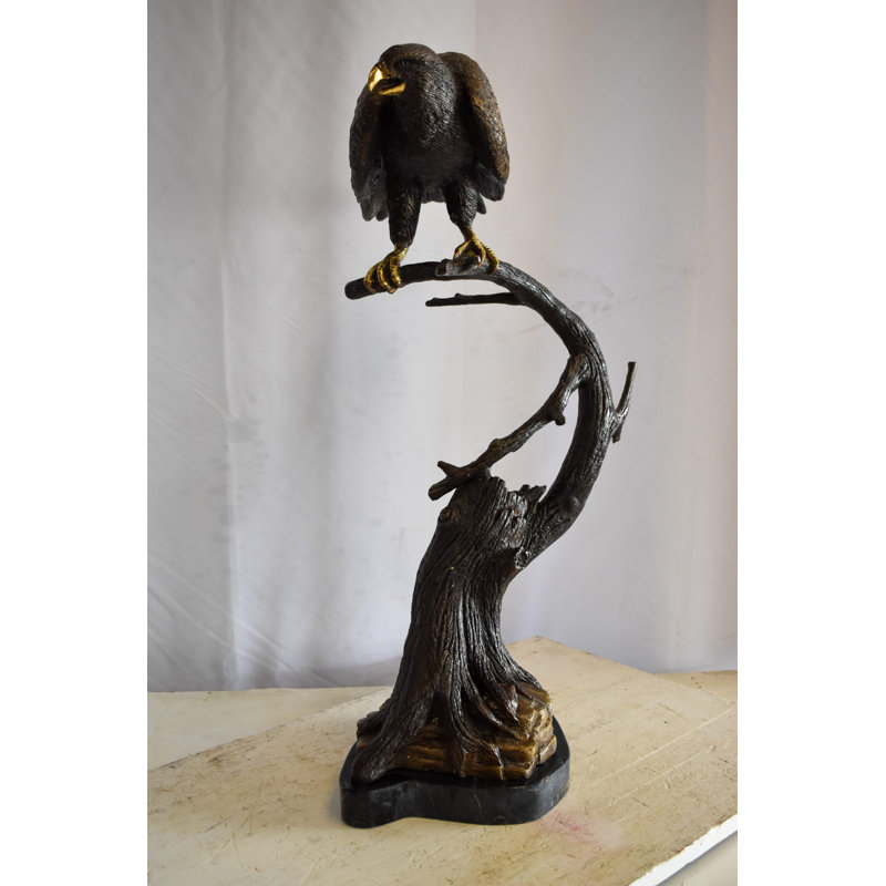 Statue de faucon observateur en bronze Alfredrick 17 po x 19 po x H 32 po