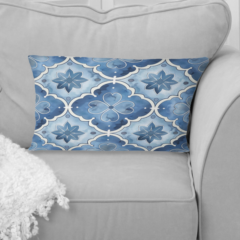 Coussin lombaire bleu et blanc à motif quadrilobe III
