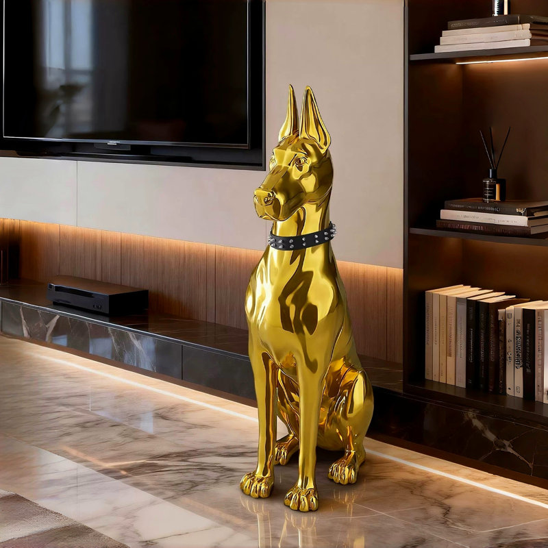 Statue Doberman plaquée or 40 po avec col clouté, décoration de luxe moderne 40 po