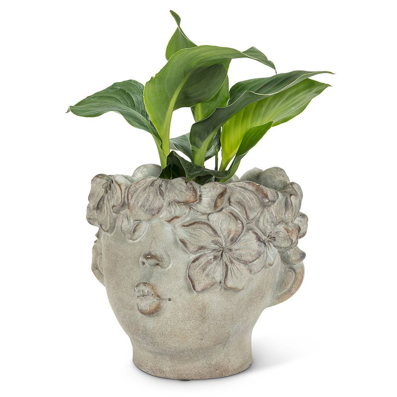 Russiaville Statue Planter, 11" H x 8.5" W x 6.5" D
