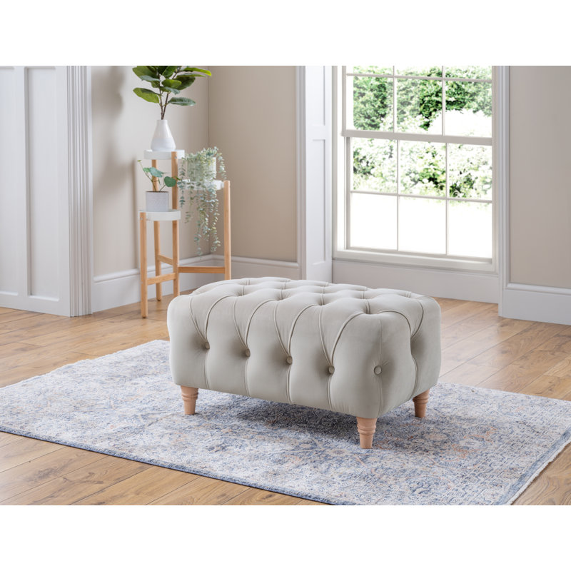 Noelia Morelia Footstool, Chalk
