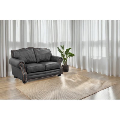 Causeuse à accoudoirs roulés en cuir véritable 74 po Stana