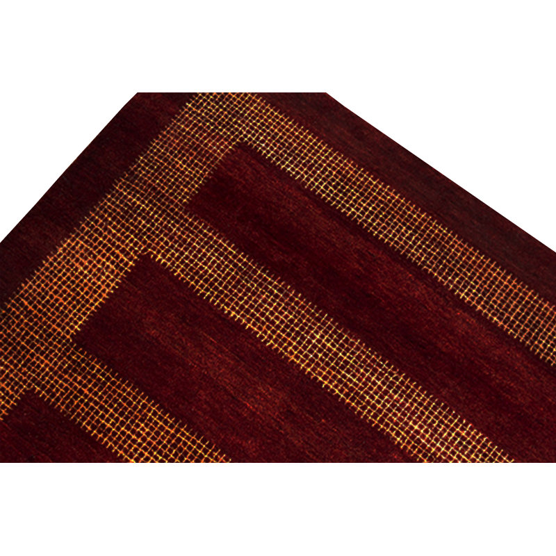 Tapis rouge noué à la main de haute qualité