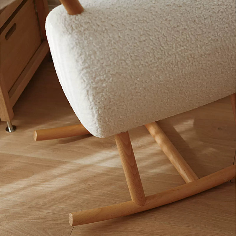 Chaise berçante moderne en bois massif