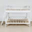 Lit superposé simple au dessus d'un lit simple pour enfant-858863185