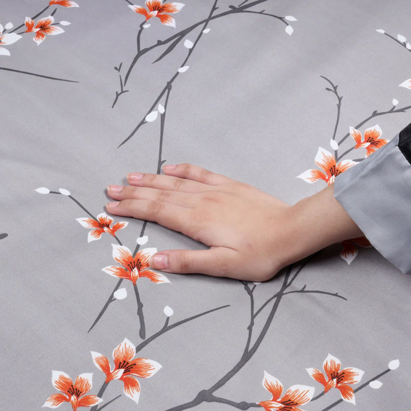 250TC Brushed Microfiber Duvet Cover Set with Pillowcases (3 in 1), Rust/Grey Floral