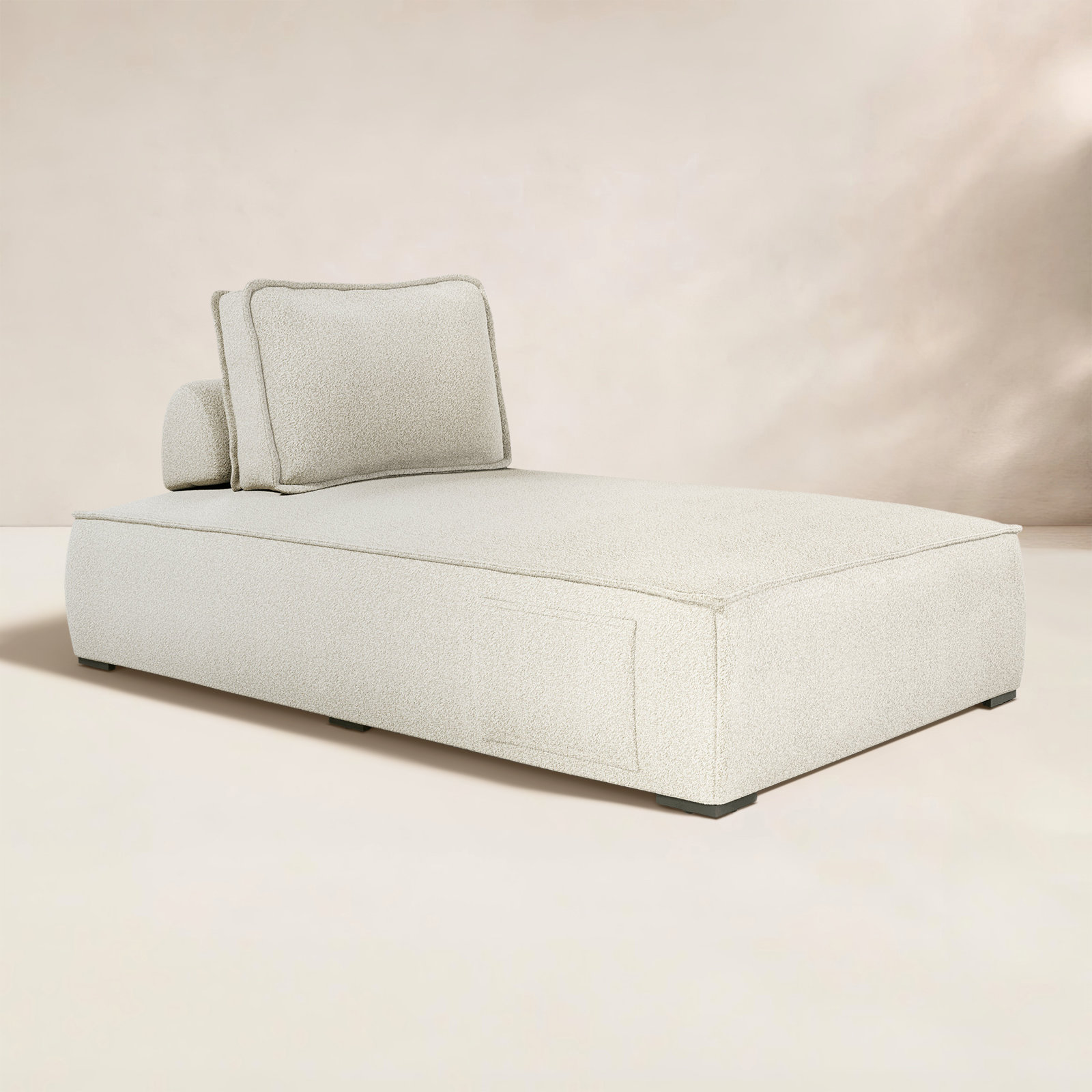 Hampton Outdoor Chaise In Textured Greige