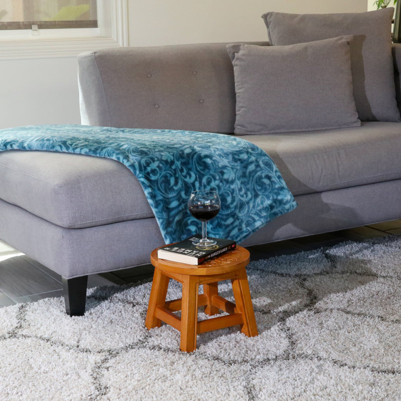 Modern Ottoman Queen Floral, White Queen, Dark Yellow