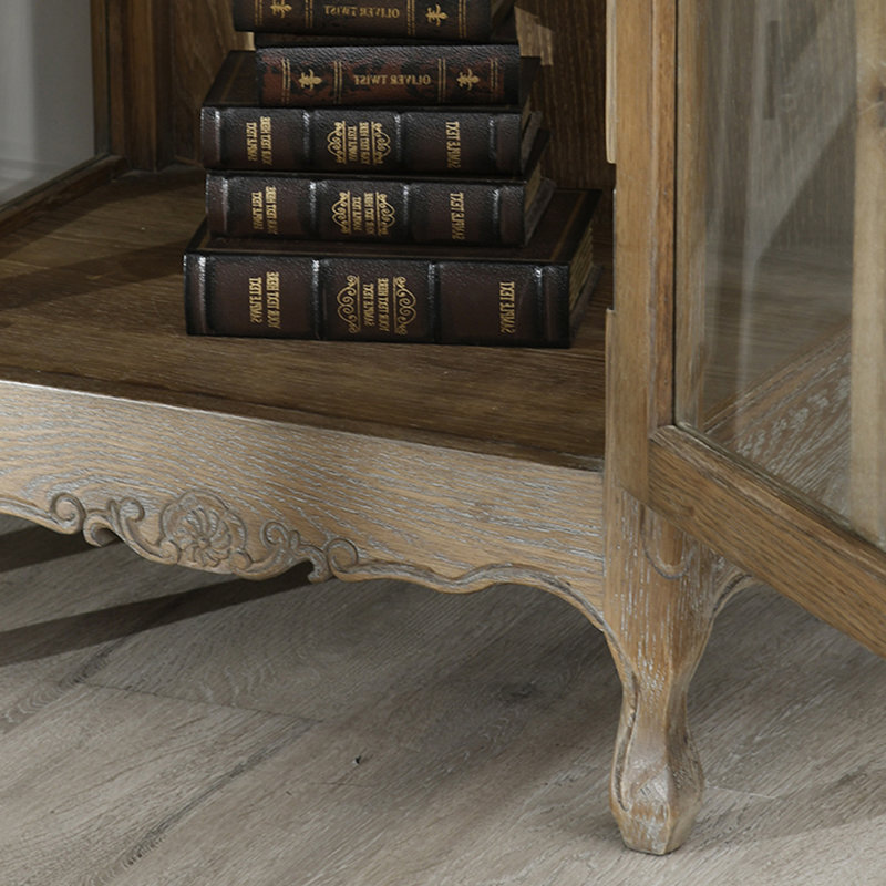 Image couleur solide + bois manufacturé + vitrines