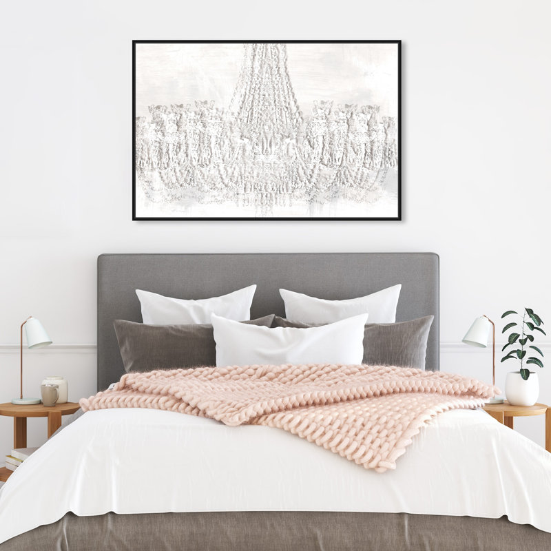«Decadent Soiree on Chandelier», reproduction d'impression sur toile, Cadre flottant noir, H 24 po x l 36 po x P 1,5 po