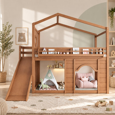 Lit mezzanine double avec glissade, étagères et armoire intégrée, cadre en bois naturel avec fenêtre ronde et porte cintrée