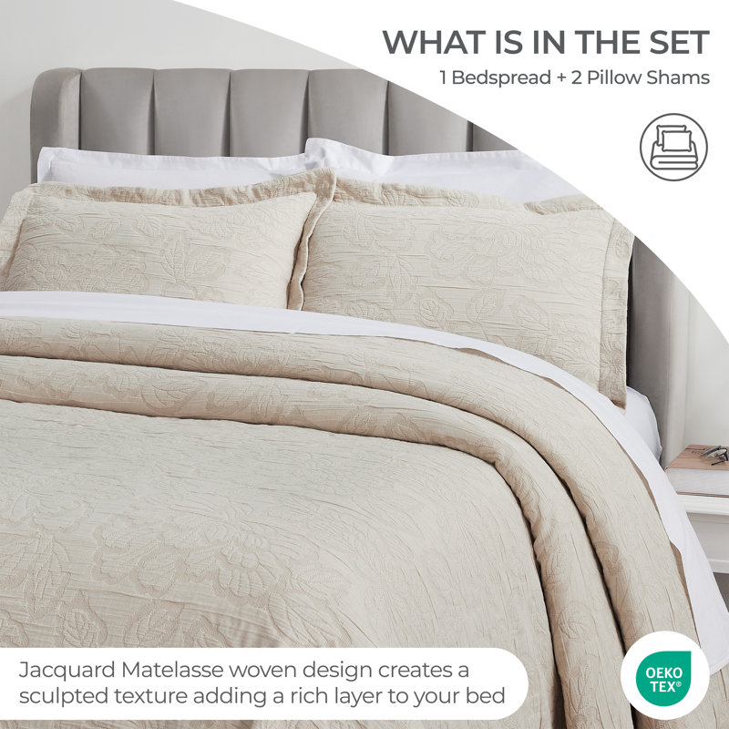 Hibiscus 100% Cotton Dual-Tone Matelassé Floral Bedspread Set , Beige, California King Bedspread + 2 King Pillowshams