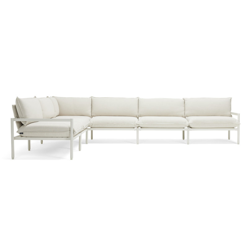 Canapé modulaire d'extérieur 136 po avec coussins Sunbrella, Mastic