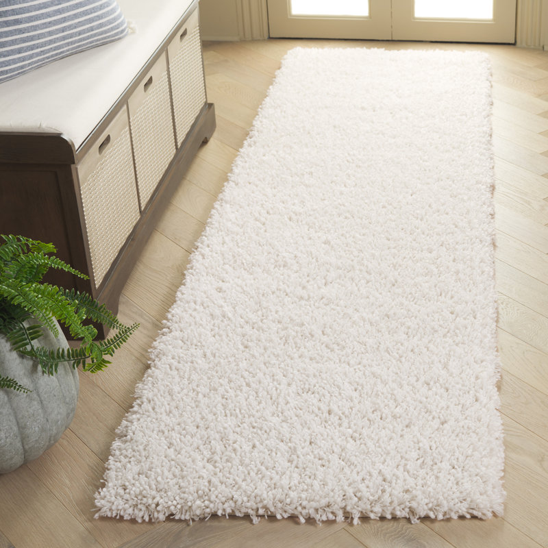 Tapis blanc touffeté Gundelinda, Tapis de couloir 2 pi 3 po x 8 pi