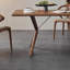 Ensemble de table de salle à manger en bois de noyer-107846005