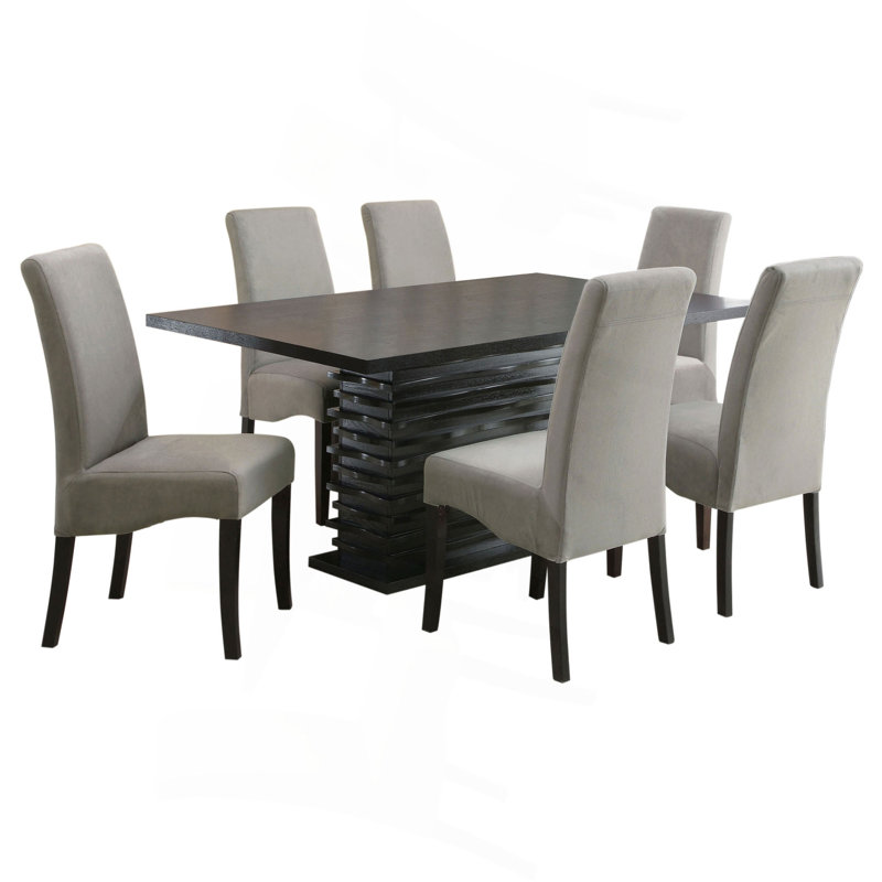Comfortable Dining Table Set, 7 Pieces: Table, 6 Chairs