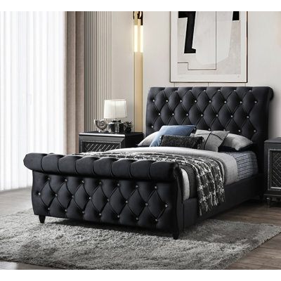 Exquisite King Panel Bed With Deep Button Tufts And Diamond-Stitched Pattern, Featuring Curve Headboard And Footboard For A Luxurious Bedroom Experience