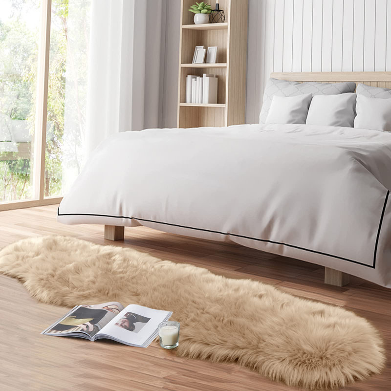 Tapis Novelty Madelene avec envers antidérapant, 2 pi x 6 pi