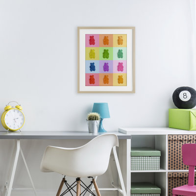 «Candy Bears Rainbow», reproduction encadrée sous verre, design par Lish Creative