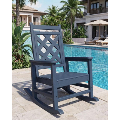 Outdoor Lounge Chair