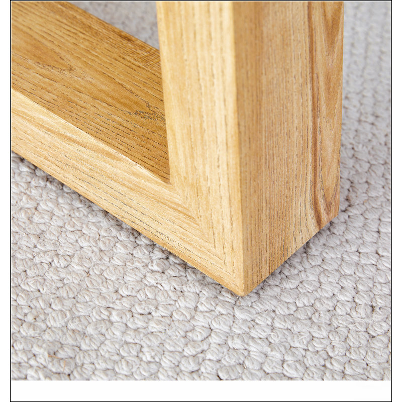 Tables basses modernes et circulaires pratiques. Fabriqué en bois trempé transparent et en bois