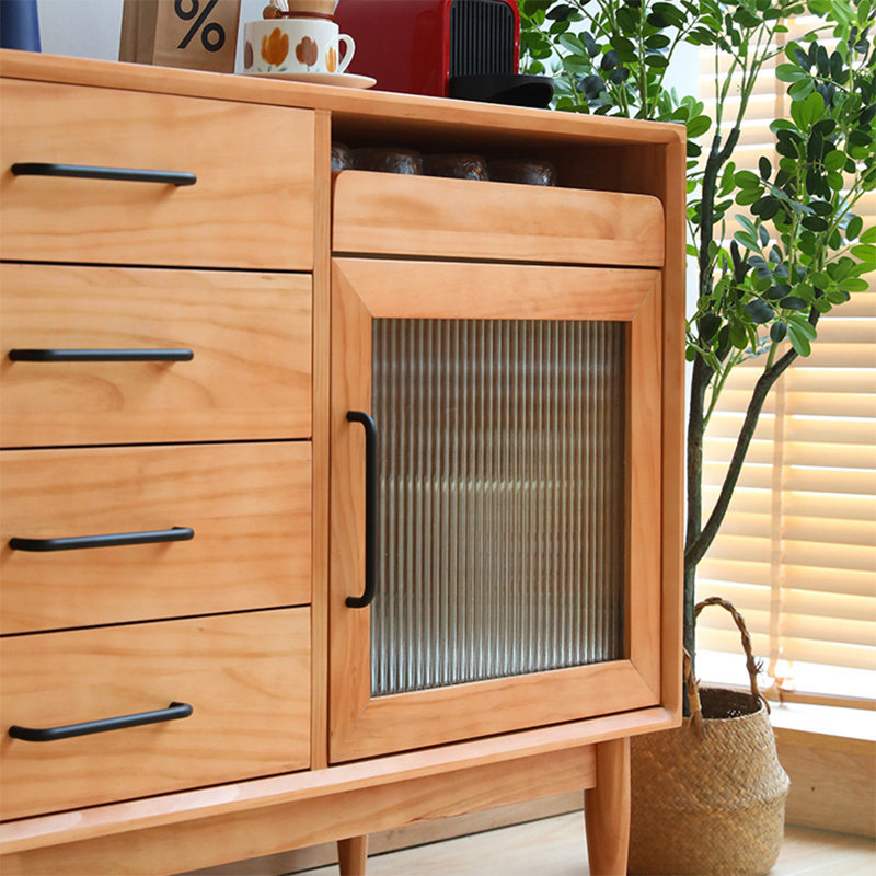 Petite vitrine minimaliste
