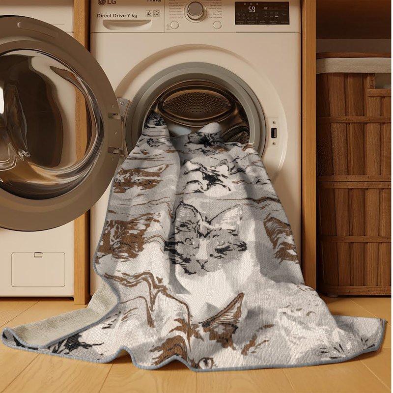 Tapis lavable avec gros chats marbrés, Rond 7 pi
