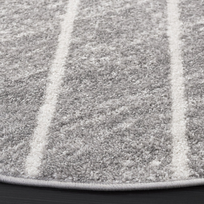 Jaimes Performance Geometric Rug, Round 6'
