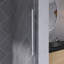 Porte de douche coulissante simple sans cadre de 60 po à 55 po de largeur réglable x 76 po de hauteur avec verre trempé de 5/16 po (8 mm), fonction de fermeture en douceur-126023156