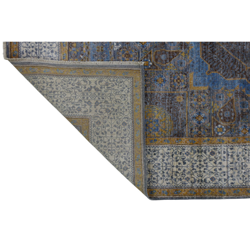 Hand Knotted Wool Area Rug in Silver And White, Rectangle 4'10" x 7'