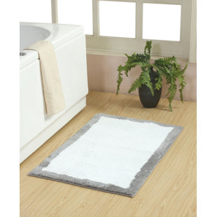 Chesapeake Lakewood Micro Tufted Bath Rug- 24"X40"